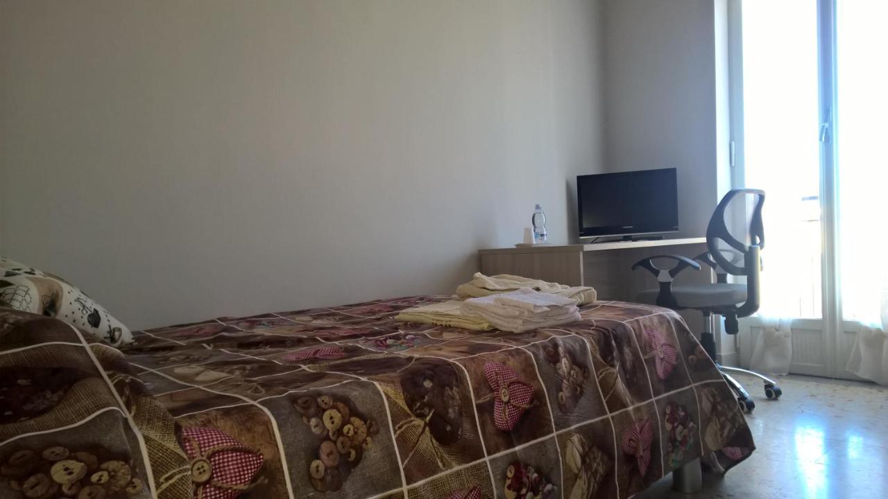 L'Appartamentino B&B Caserta Luaran gambar