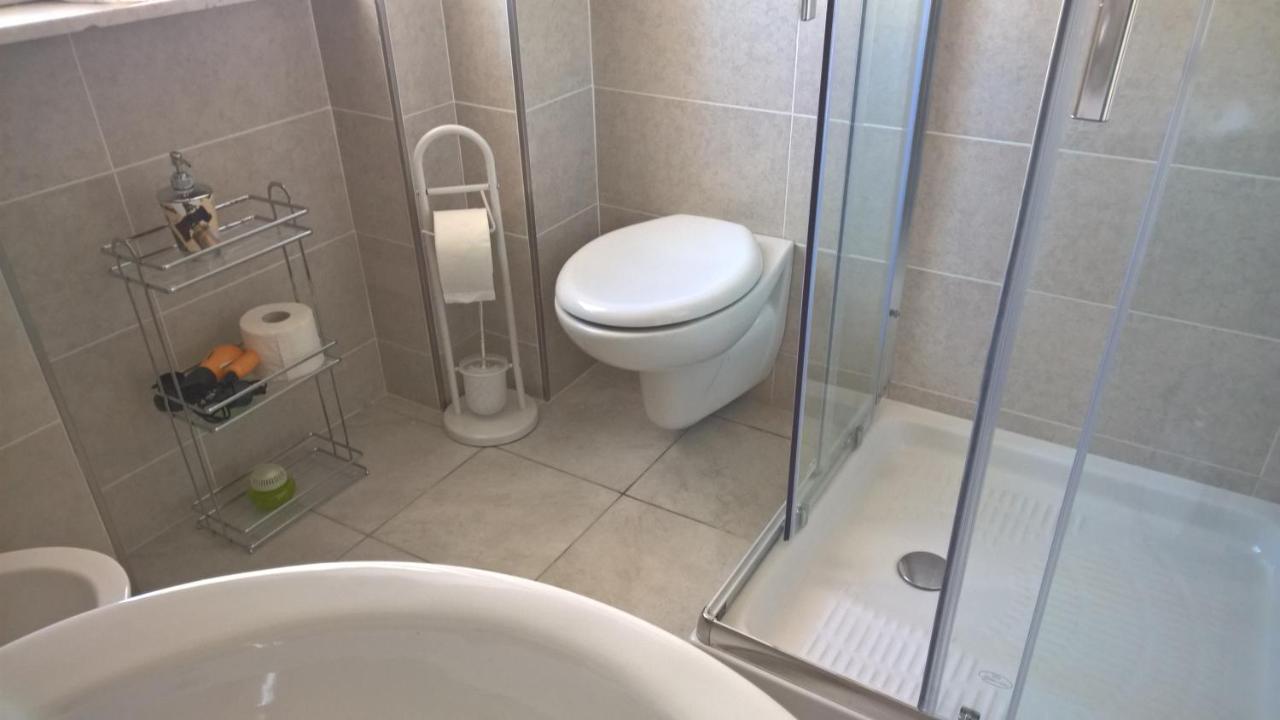 L'Appartamentino B&B Caserta Luaran gambar